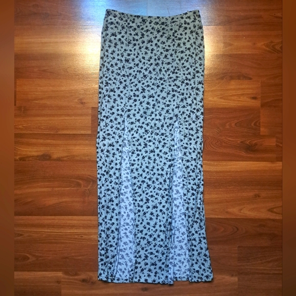 2/$35 Sage Sea Foam Moss Green Pastel Ditsy Print summer Maxi Skirt high waist - Picture 1 of 4